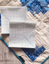 Load image into Gallery viewer, Pre-Cut Quickscreen Square Log Cabin Quilt Pack